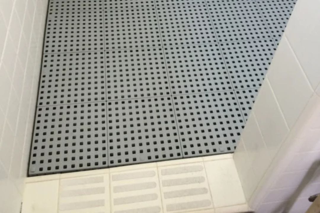 Shower Platforms